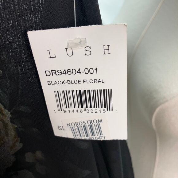 Lush Floral Wrap Dress‎ Womens XS New Black Blue Boho Feminine Wedding - Picture 11 of 13